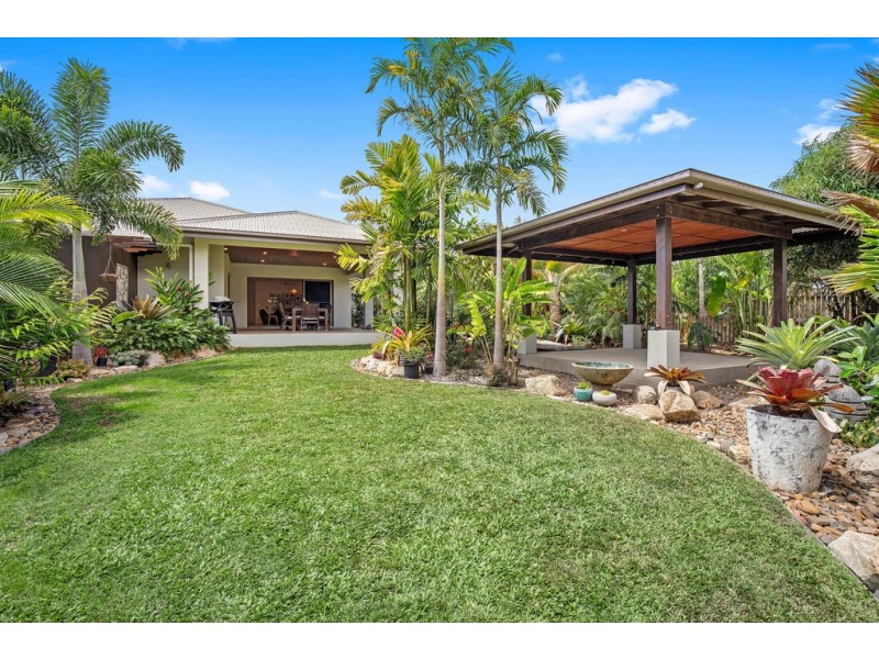 15-17 Frangipani Court, Cannon Valley QLD 4800