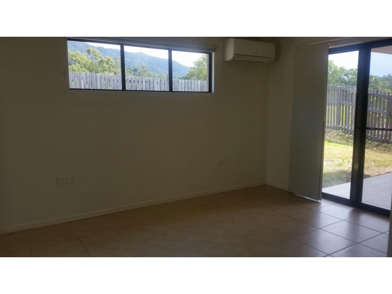 1/71 Endeavour Circuit, Cannonvale QLD 4802