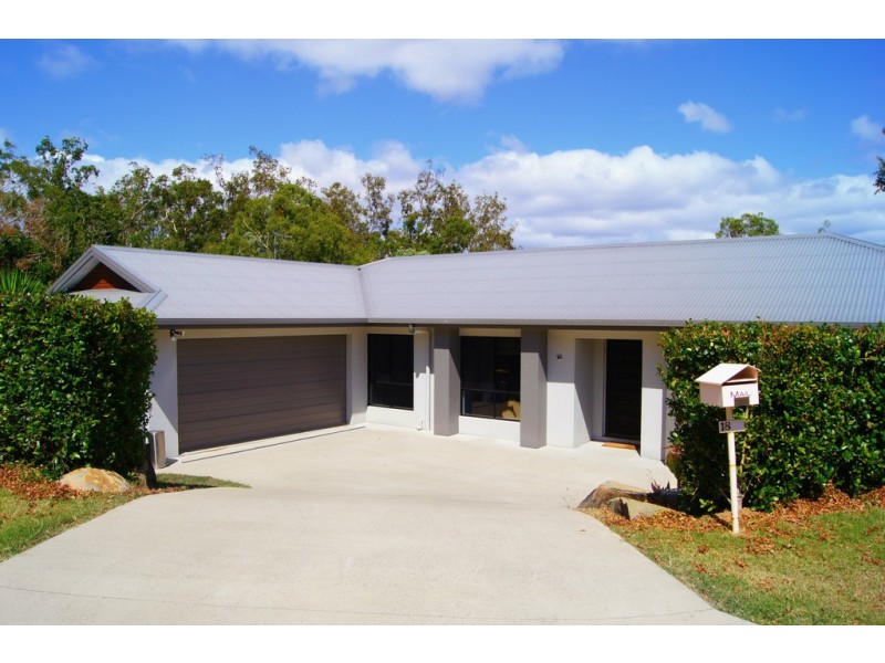 18 Amarula Place, Cannonvale QLD 4802