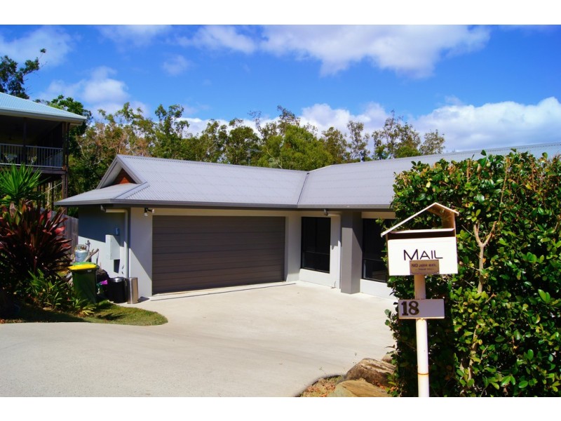 18 Amarula Place, Cannonvale QLD 4802