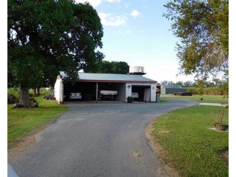 8 Forbes Road, Bloomsbury QLD 4799