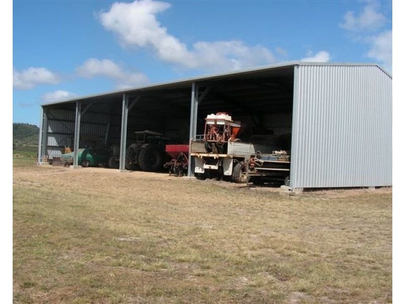 8 Forbes Road, Bloomsbury QLD 4799