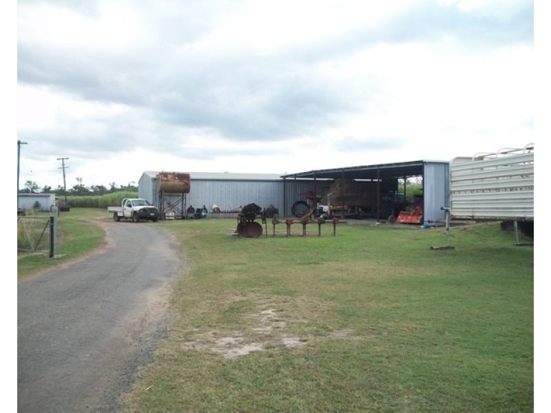 8 Forbes Road, Bloomsbury QLD 4799