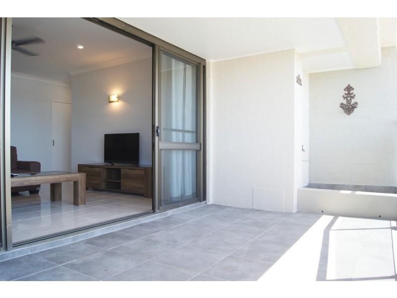 118/2 Eshelby Drive, Cannonvale QLD 4802