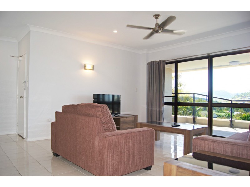 118/2 Eshelby Drive, Cannonvale QLD 4802