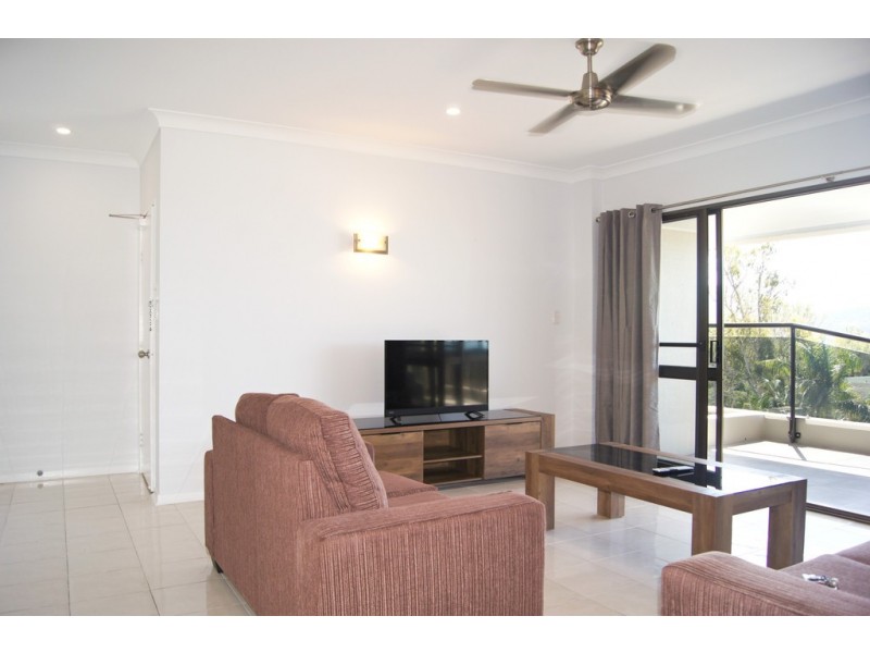 118/2 Eshelby Drive, Cannonvale QLD 4802