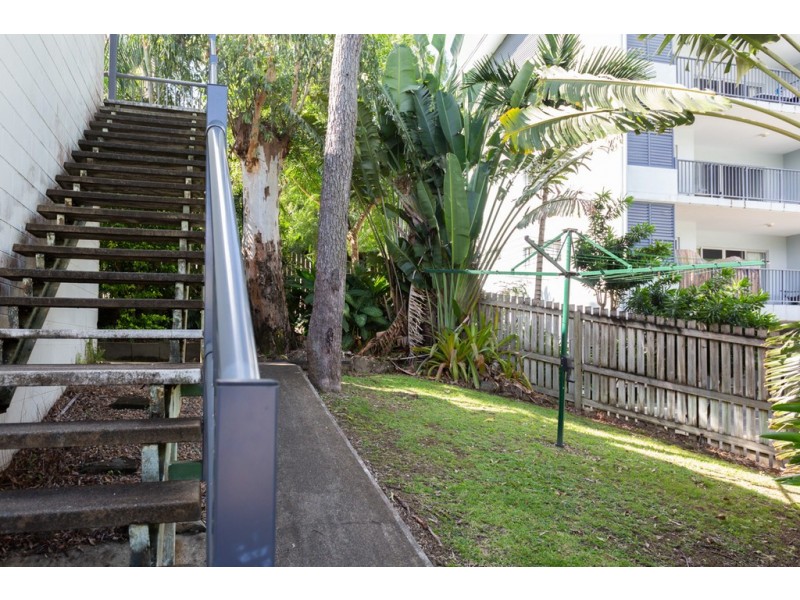 8/5 Border Drive, Cannonvale QLD 4802
