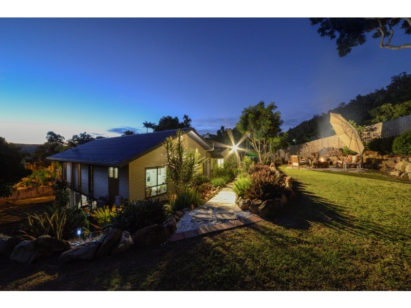 48 Eshelby Drive, Cannonvale QLD 4802