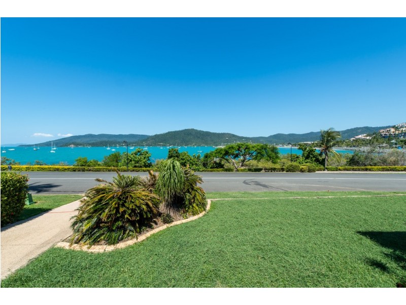 4 Broadwater Avenue, Airlie Beach QLD 4802