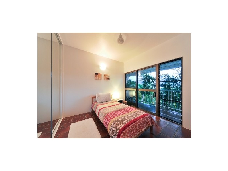 16 Harbour Avenue, Shute Harbour QLD 4802