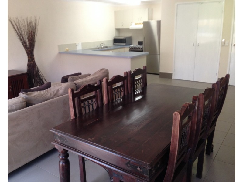 8/9 Erromango Drive, Jubilee Pocket QLD 4802