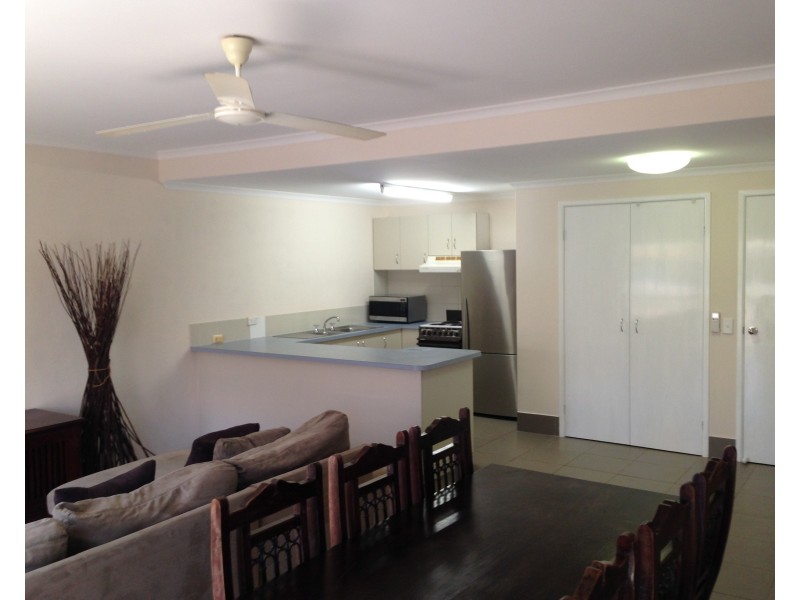 8/9 Erromango Drive, Jubilee Pocket QLD 4802