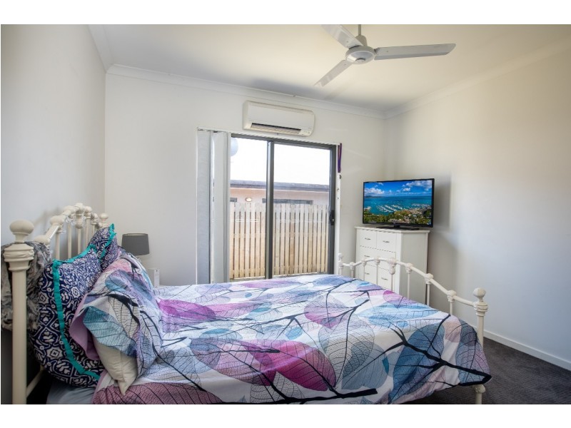 69 Parker Road, Cannonvale QLD 4802