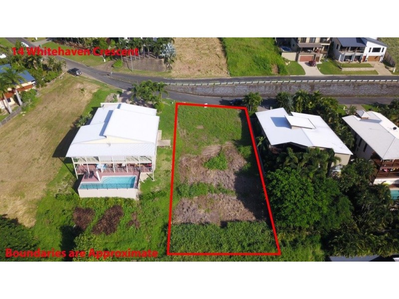14 Whitehaven Crescent, Cannonvale QLD 4802
