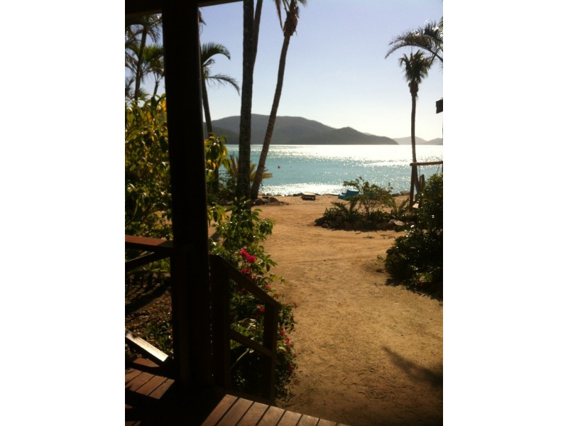 Bure 10 Palm Bay, Long Island QLD 4741