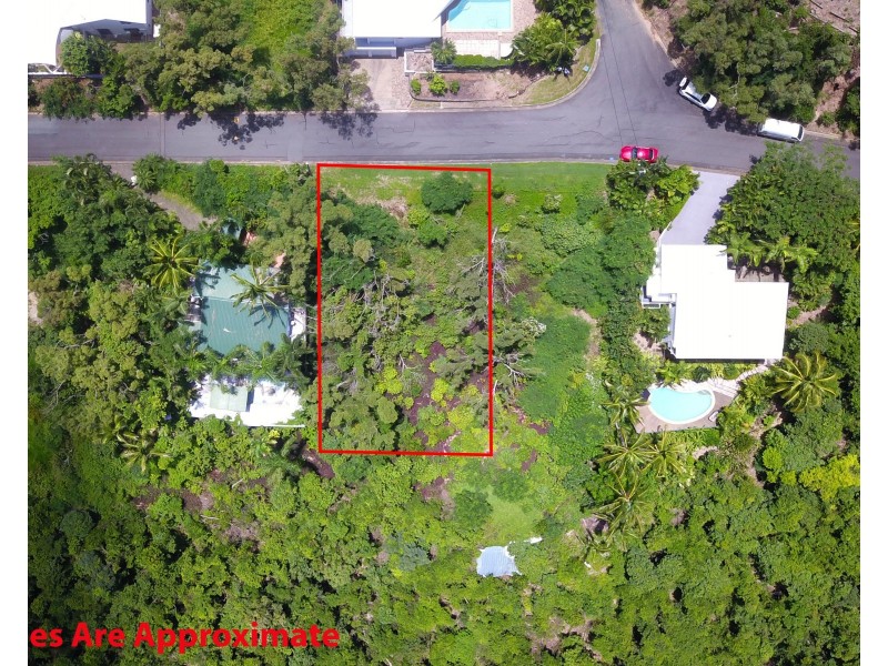 12 Harbour Avenue, Shute Harbour QLD 4802