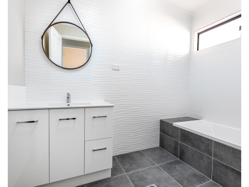 12 Duell Road, Cannonvale QLD 4802