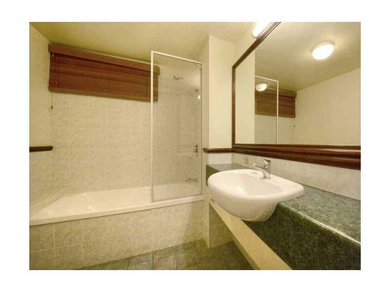 28/4 Golden Orchid Drive, Airlie Beach QLD 4802