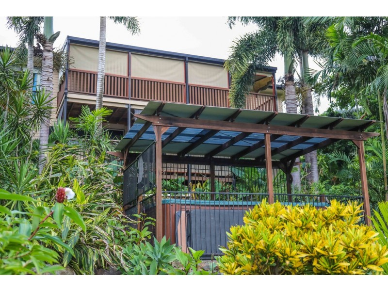 62 Country Road, Cannonvale QLD 4802