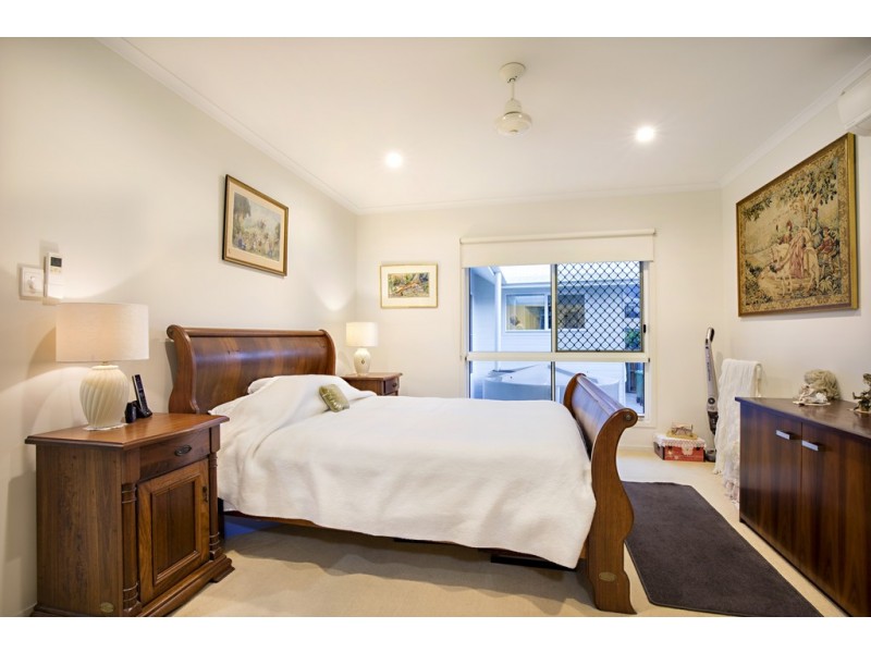 53 Abell Road, Cannonvale QLD 4802