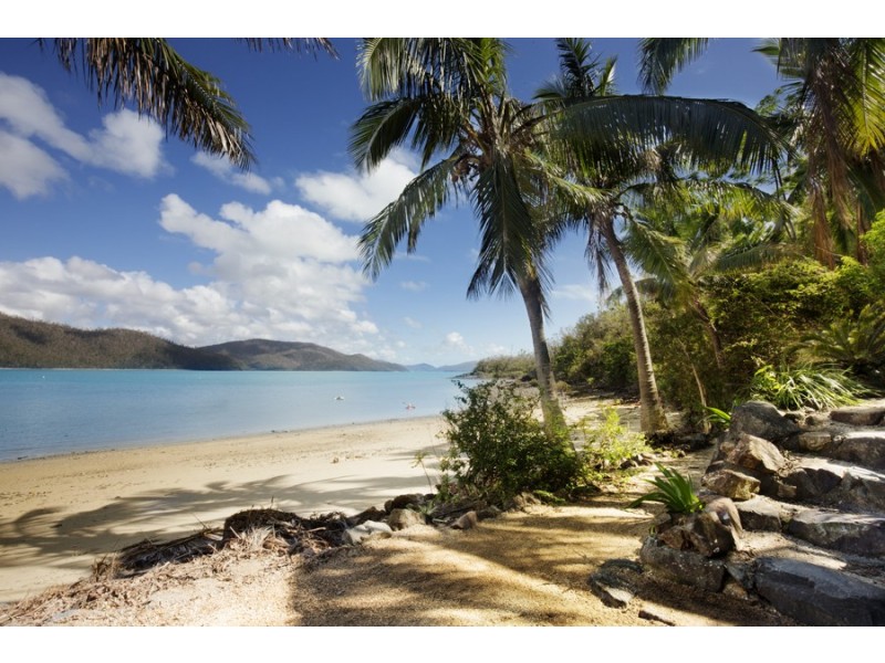 Palm Bay Bures, House and Land, Long Island QLD 4741