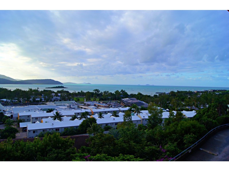 135/4 Eshelby Drive, Cannonvale QLD 4802