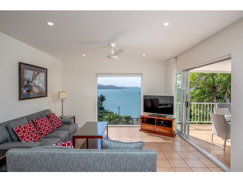 6/23-25 Ocean View Avenue, Airlie Beach QLD 4802