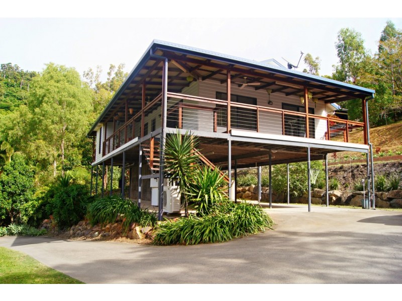 59 Parkwood Terrace, Cannonvale QLD 4802