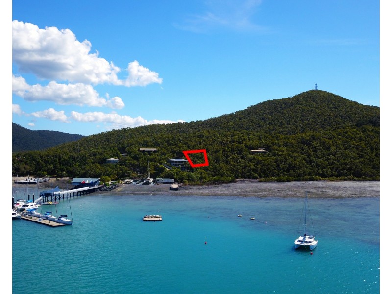 16 Bay Terrace, Shute Harbour QLD 4802