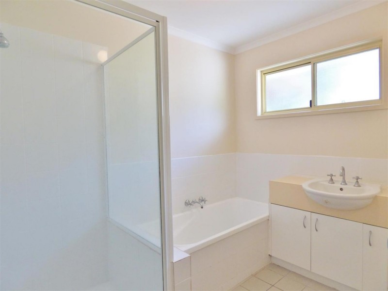 27 Kingfisher Terrace, Jubilee Pocket QLD 4802