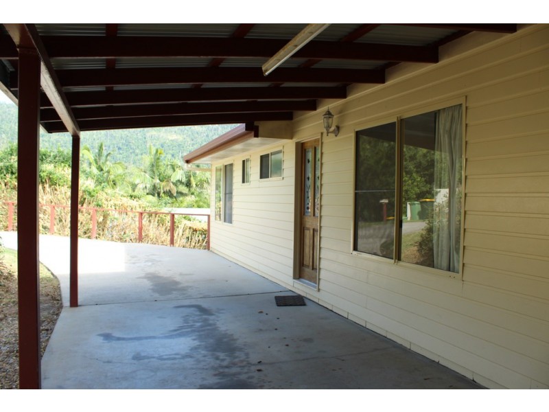 27 Kingfisher Terrace, Jubilee Pocket QLD 4802