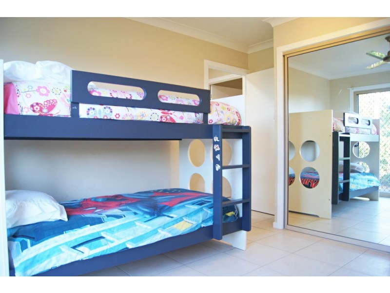 1/1 Wills Court, Cannonvale QLD 4802