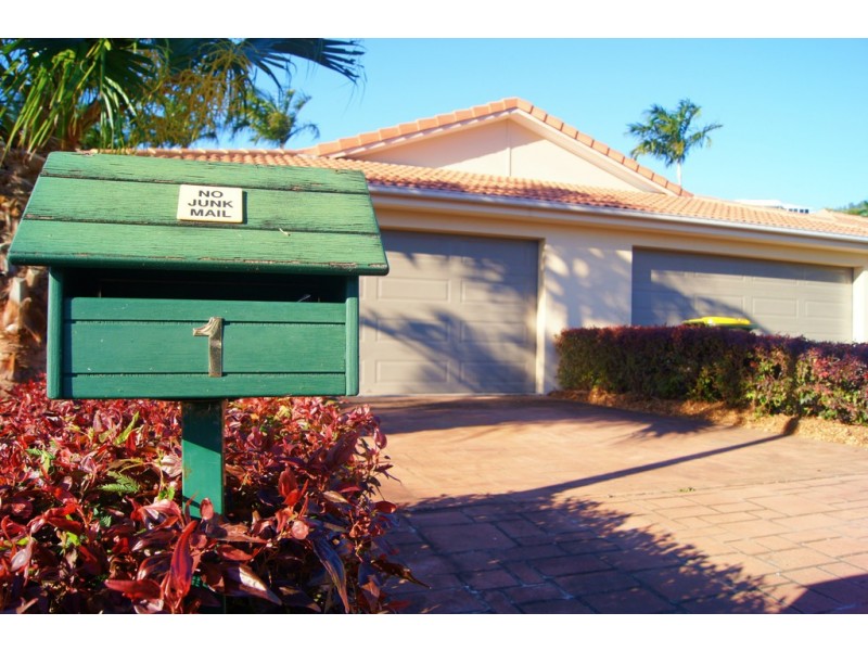 1/1 Wills Court, Cannonvale QLD 4802