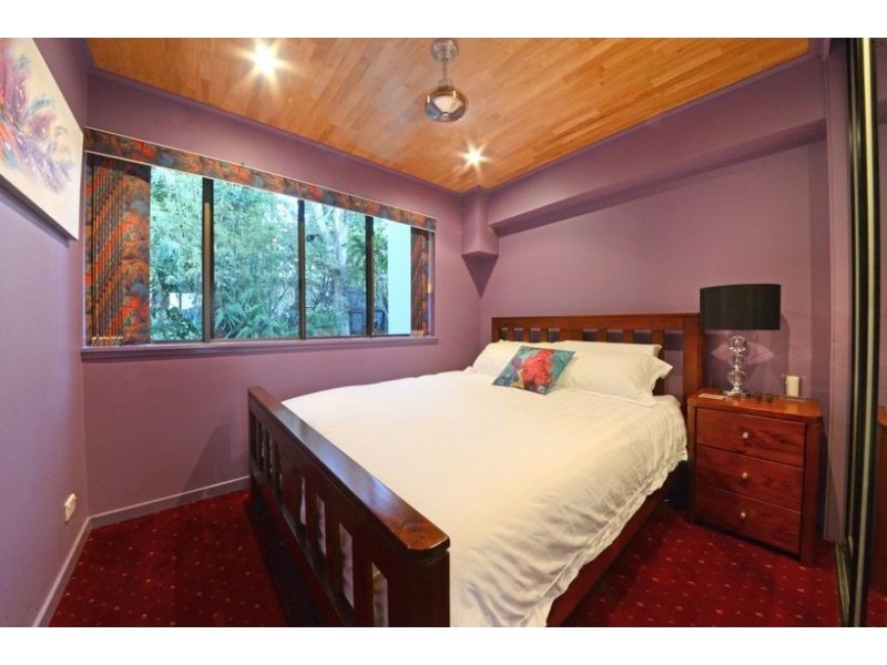 109/2 Eshelby Drive, Cannonvale QLD 4802