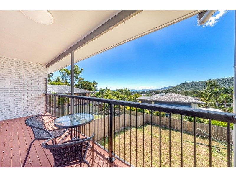 15 Woomerah Avenue, Cannonvale QLD 4802