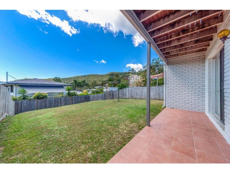 15 Woomerah Avenue, Cannonvale QLD 4802