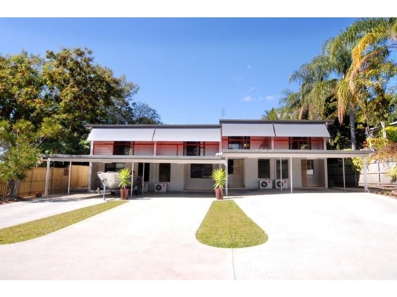 4/9 Pleasant Drive, Cannonvale QLD 4802