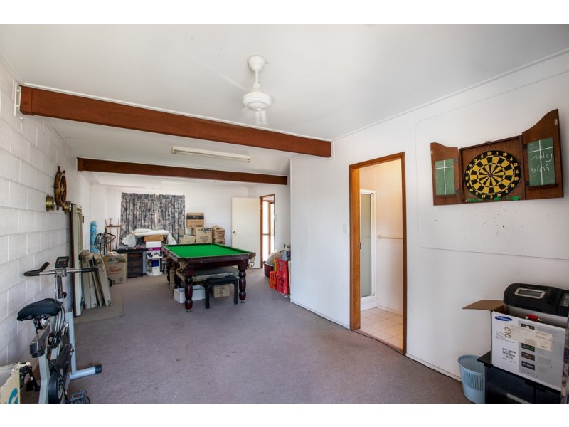 36 Manooka Drive, Cannonvale QLD 4802