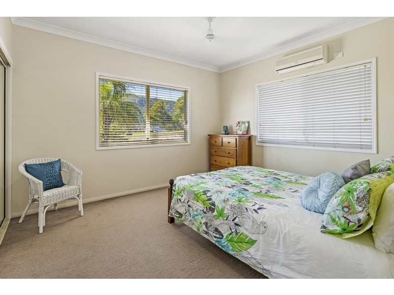 7/14 Hamilton Avenue, Cannonvale QLD 4802