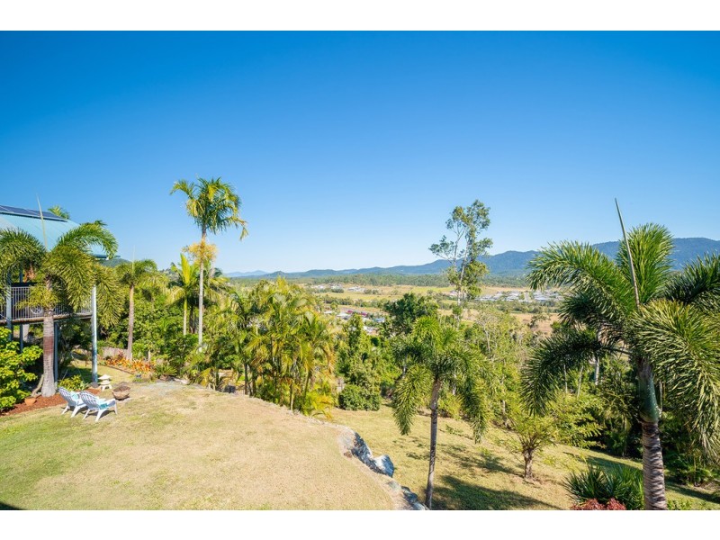 7/14 Hamilton Avenue, Cannonvale QLD 4802