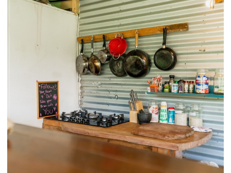 165 Shute Harbour Road, Cannonvale QLD 4802