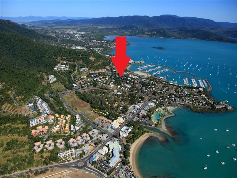 19 Lamond Street, Airlie Beach QLD 4802