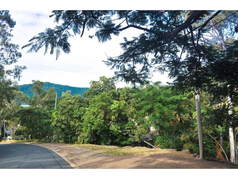 19 Lamond Street, Airlie Beach QLD 4802