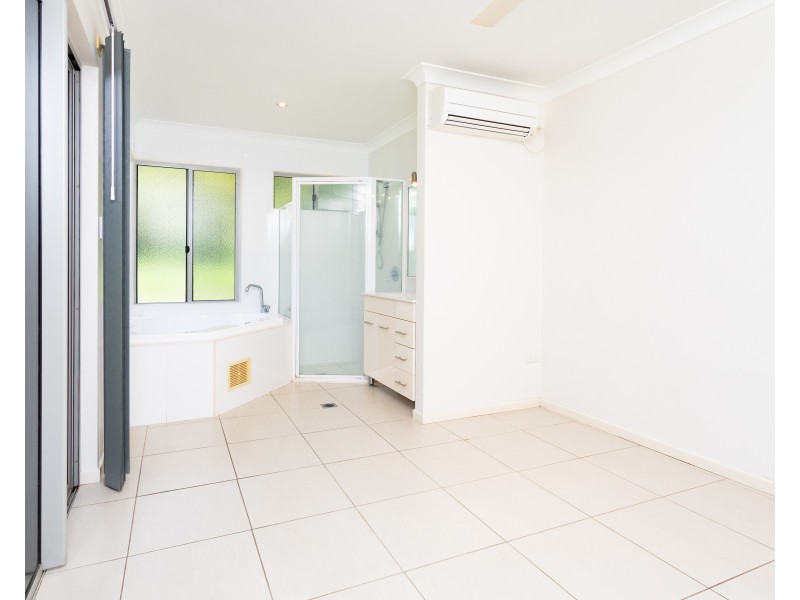 2/29 Sanctuary Avenue, Jubilee Pocket QLD 4802