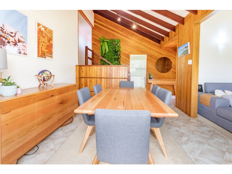 14 Woomerah Street, Cannonvale QLD 4802