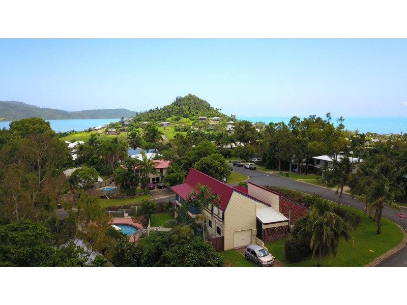 14 Woomerah Street, Cannonvale QLD 4802