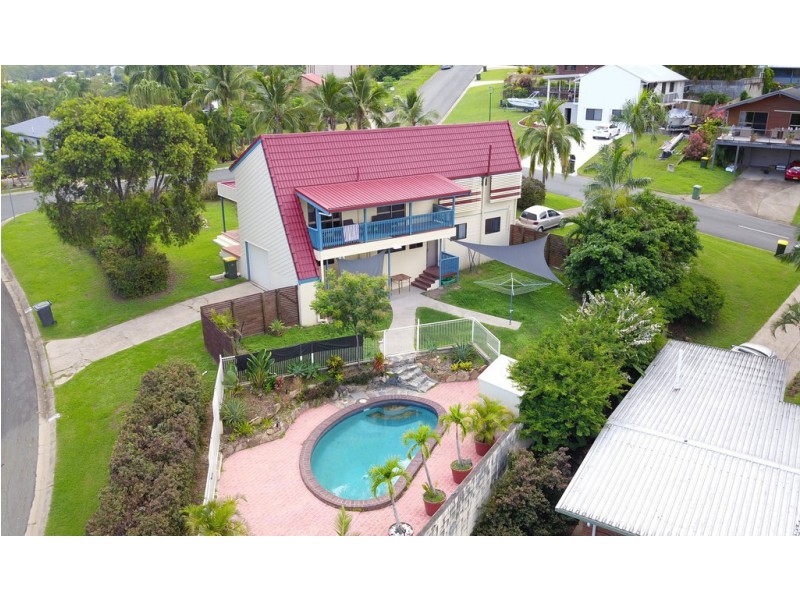 14 Woomerah Street, Cannonvale QLD 4802