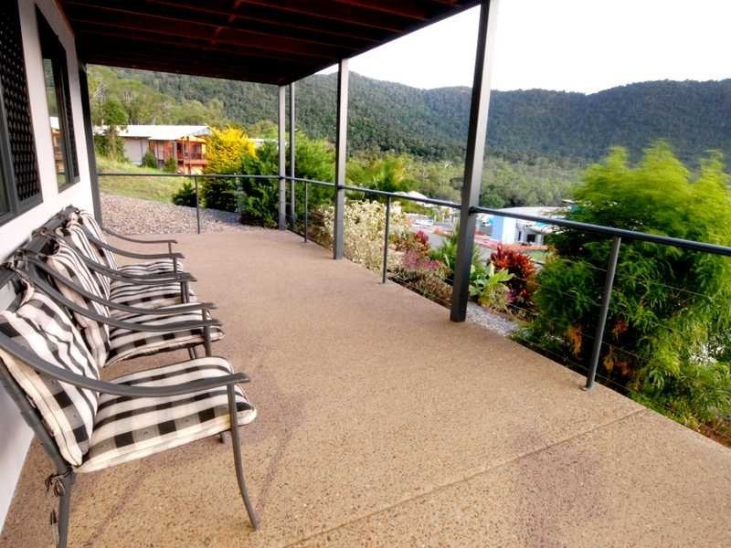 36 Kingfisher Terrace, Jubilee Pocket QLD 4802