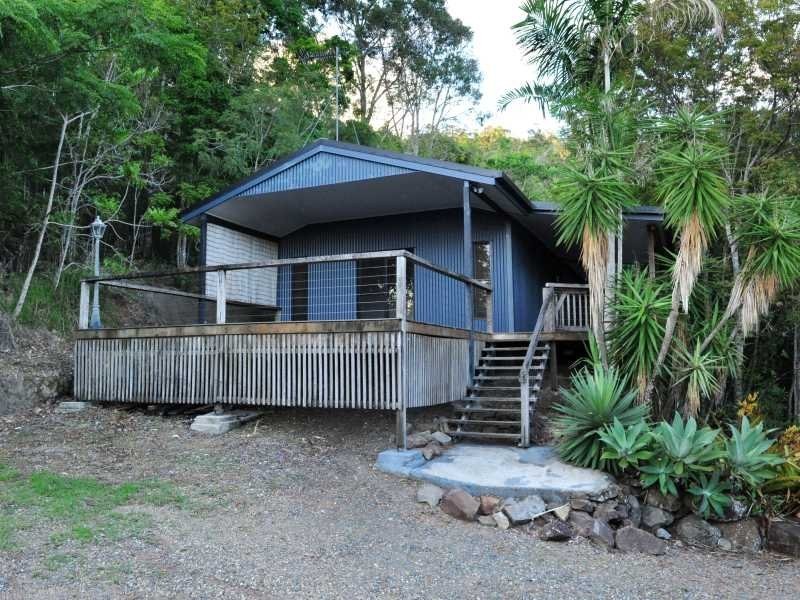 70 Domenica Road, Sugarloaf QLD 4800