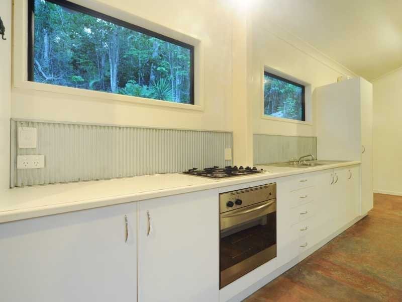 70 Domenica Road, Sugarloaf QLD 4800